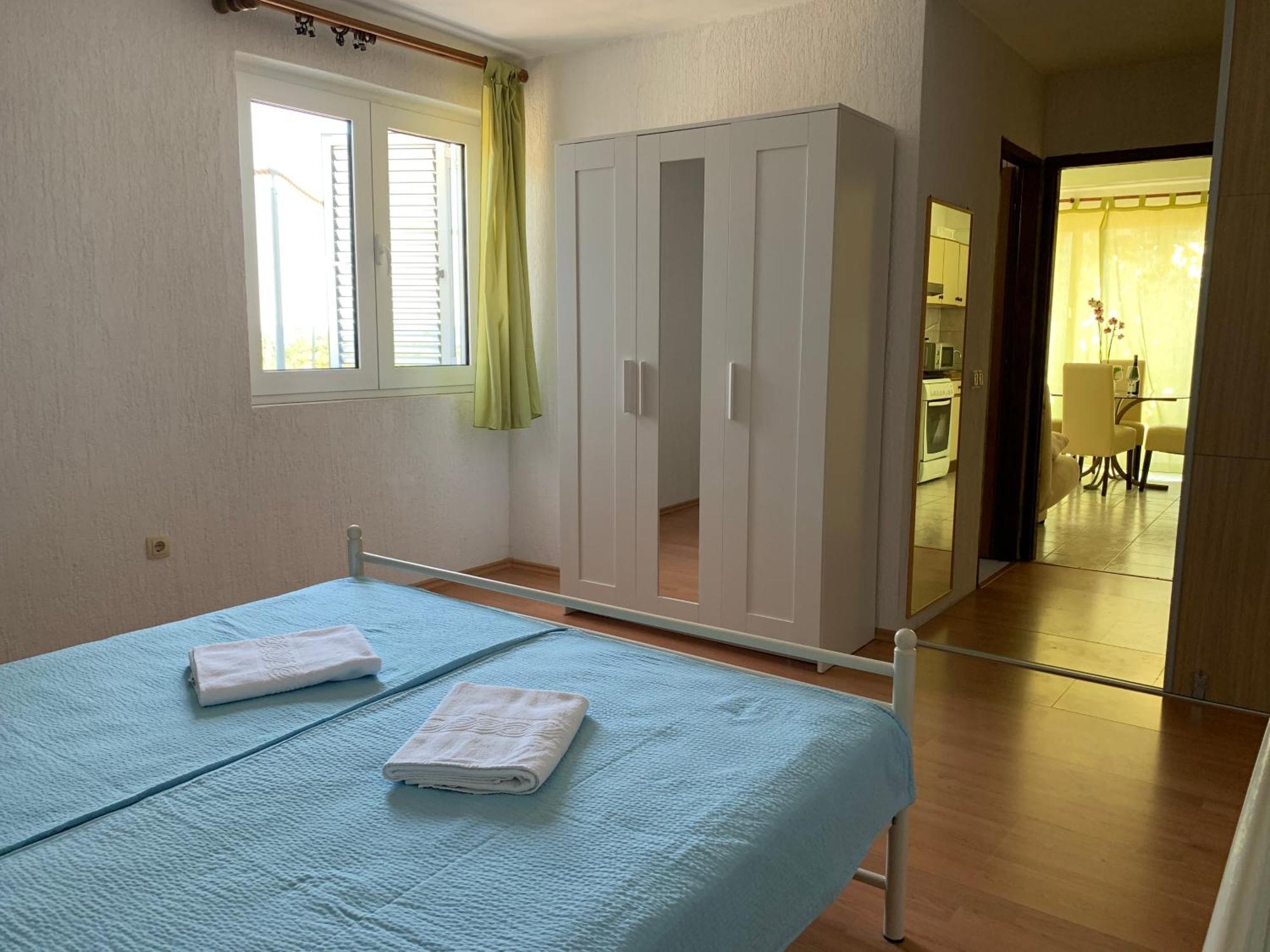 Apartments Jaca Banjol Bagian luar foto