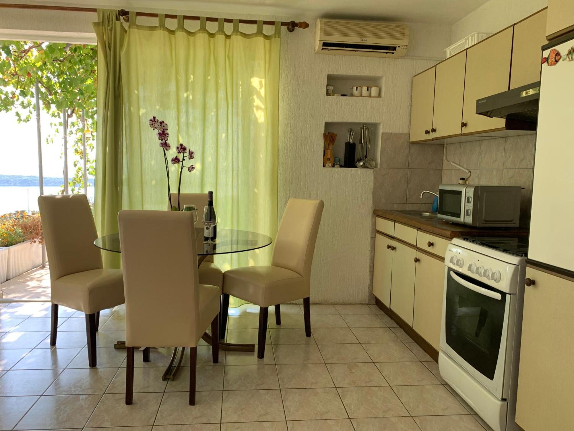 Apartments Jaca Banjol Bagian luar foto